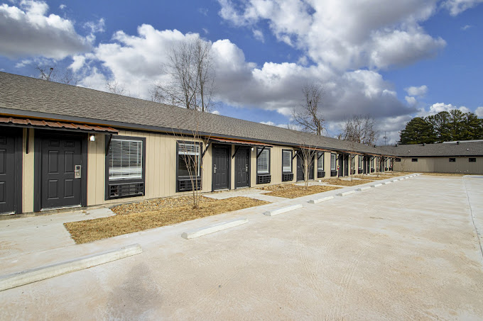 Eagle Suites - Shamrock - Jacksonville, AR